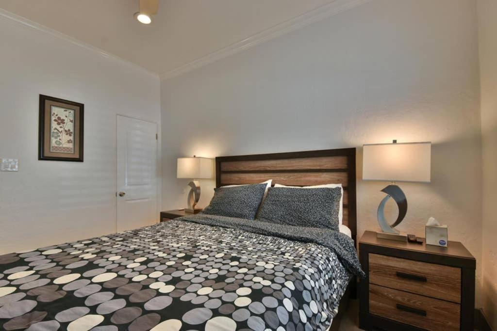 1000#1 Contemporary Home W/ Parking, Grill, & Ac! Newport Beach Exterior photo
