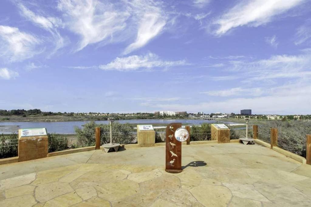 1000#1 Contemporary Home W/ Parking, Grill, & Ac! Newport Beach Exterior photo